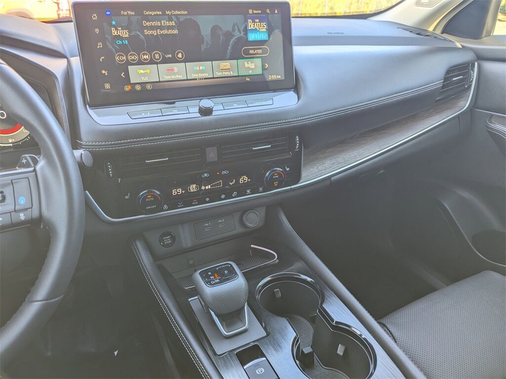 2024 Nissan Rogue Platinum Kennesaw GA