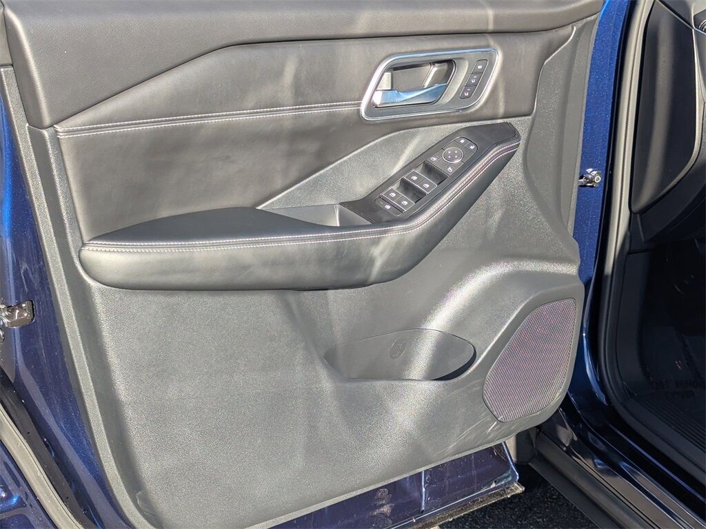 2024 Nissan Rogue Platinum Kennesaw GA