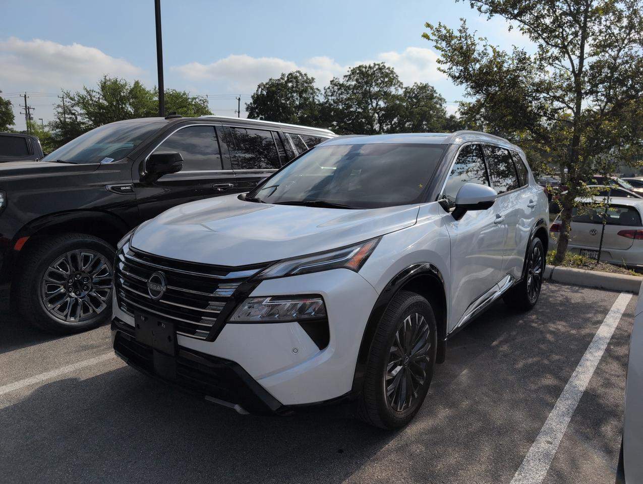 2024 Nissan Rogue Platinum