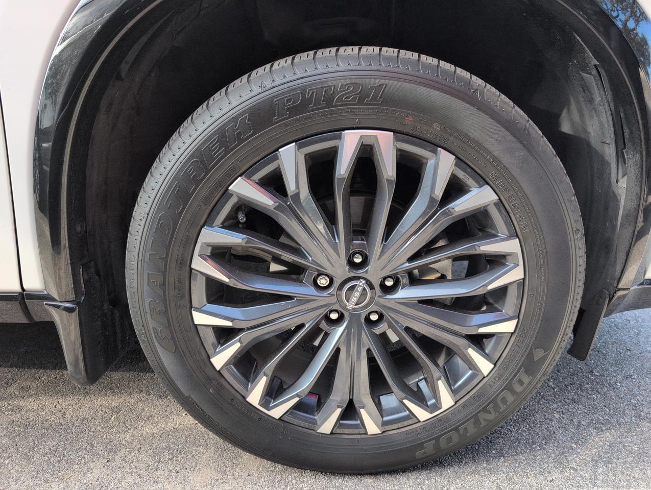 2024 Nissan Rogue Platinum