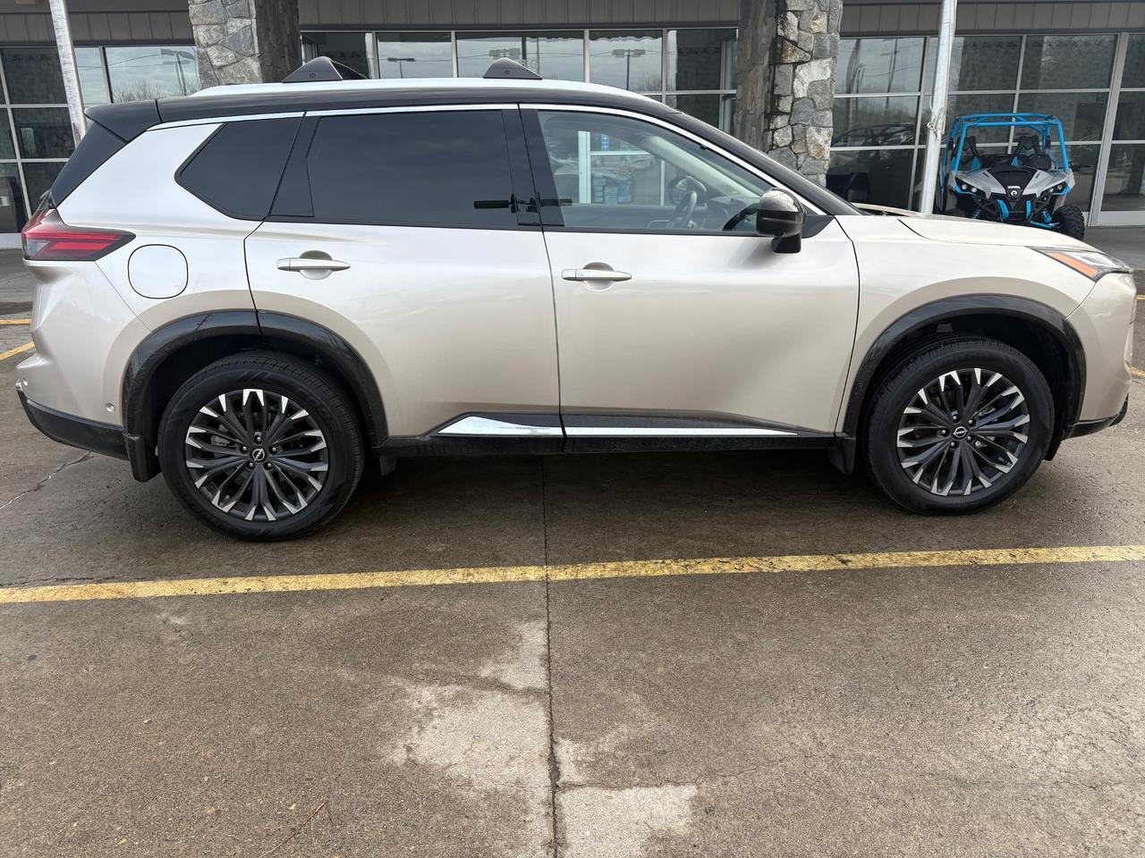 2024 Nissan Rogue Platinum