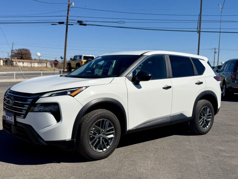2024 Nissan Rogue S Del Rio TX