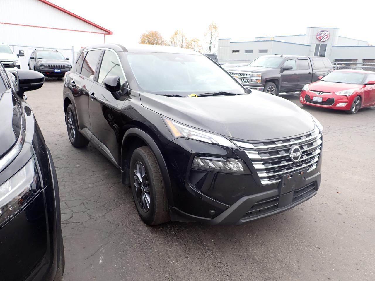 2024 Nissan Rogue S AWD 4 DR