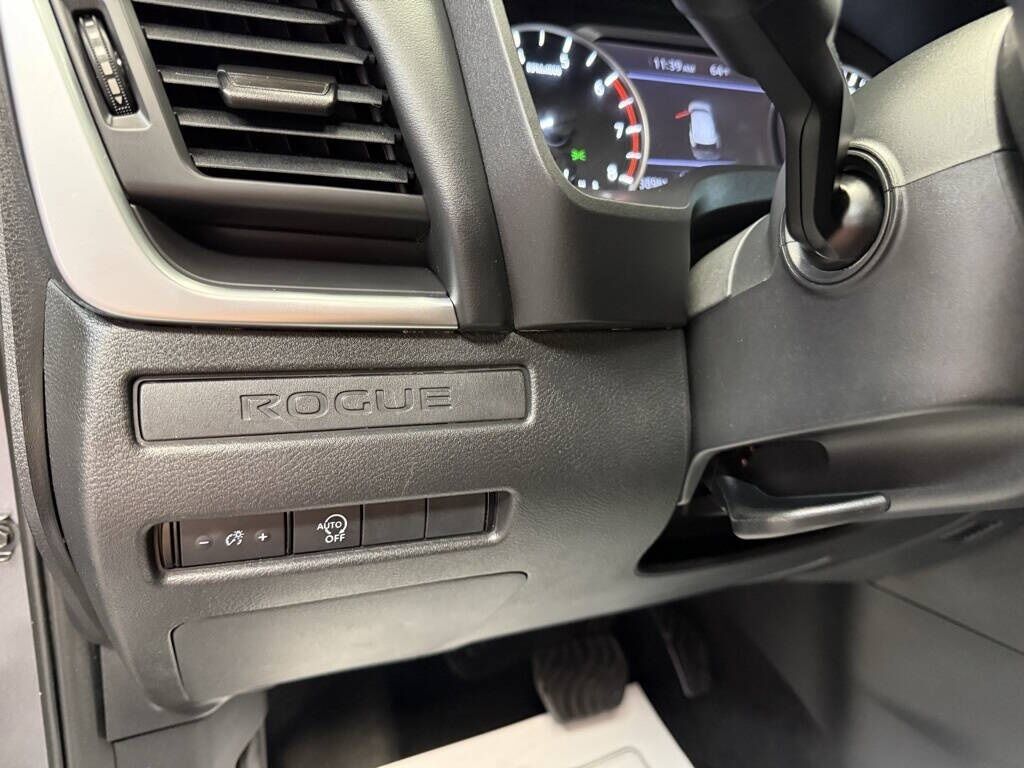 2024 Nissan Rogue S Royal Oak MI