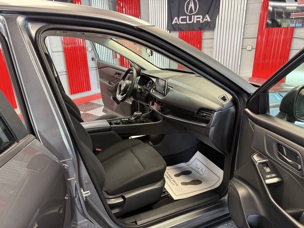2024 Nissan Rogue S Royal Oak MI