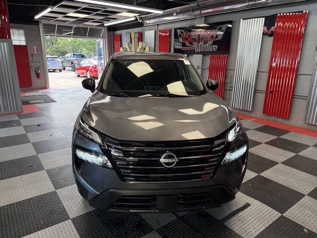 2024 Nissan Rogue S Royal Oak MI