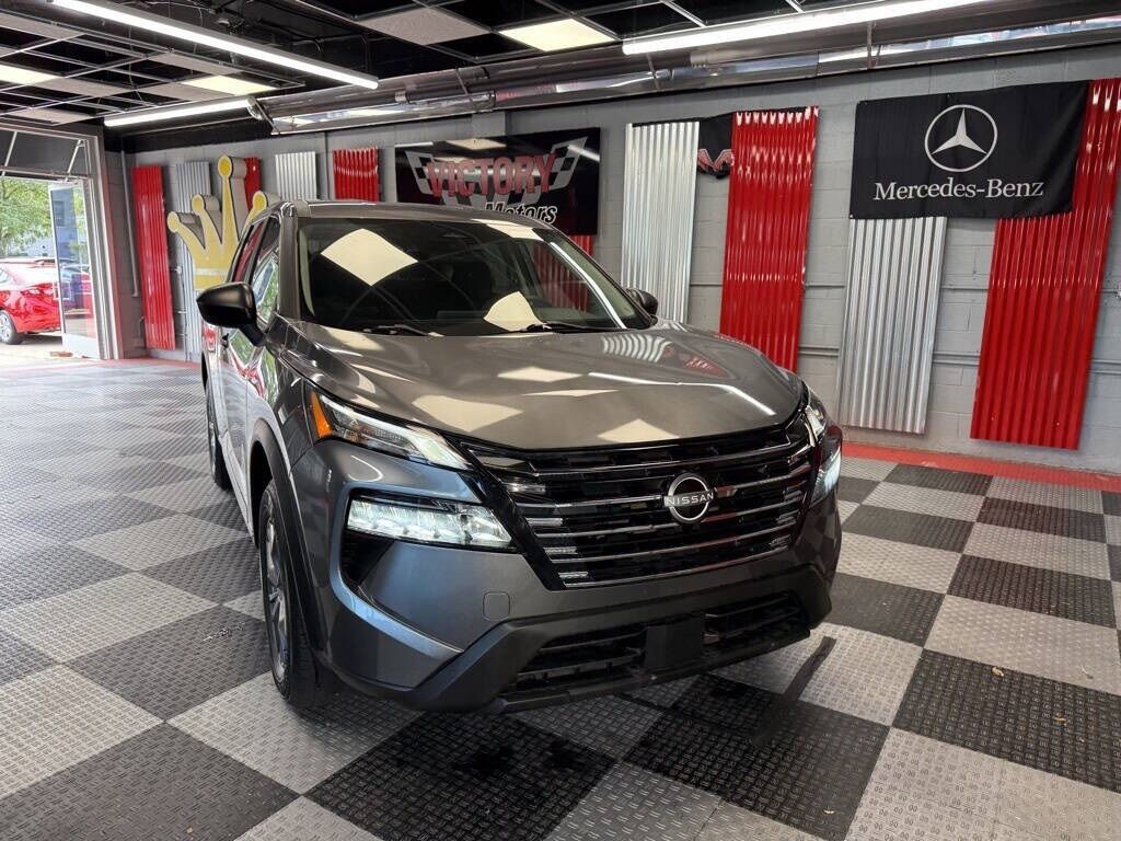 2024 Nissan Rogue S Royal Oak MI