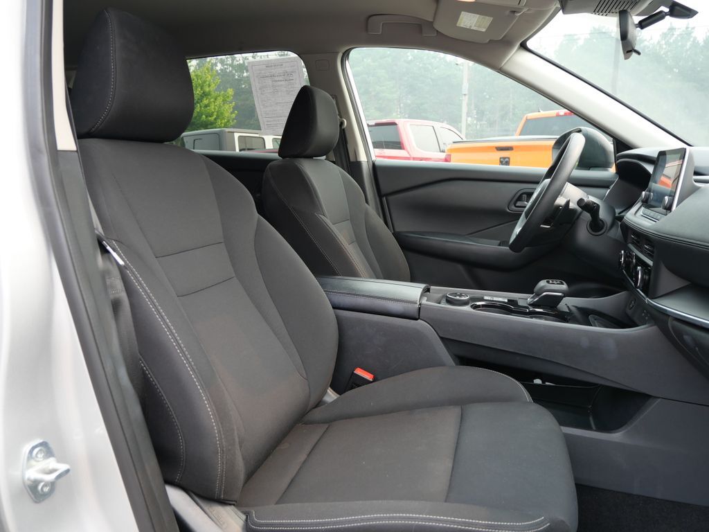 2024 Nissan Rogue S Mt Pleasant MI