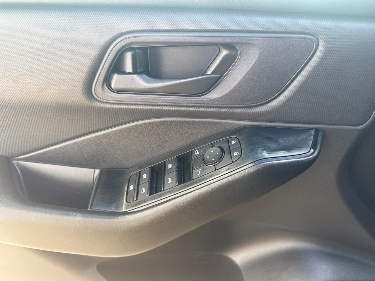 2024 Nissan Rogue S West Burlington IA