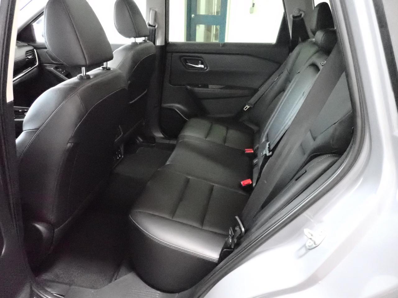 2024 Nissan Rogue SL AWD LEATHER NAVI SUNROOF Listowel ON