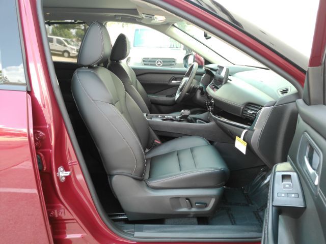 2024 Nissan Rogue SL FWD Plano TX