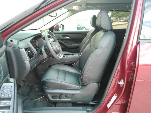 2024 Nissan Rogue SL FWD Plano TX