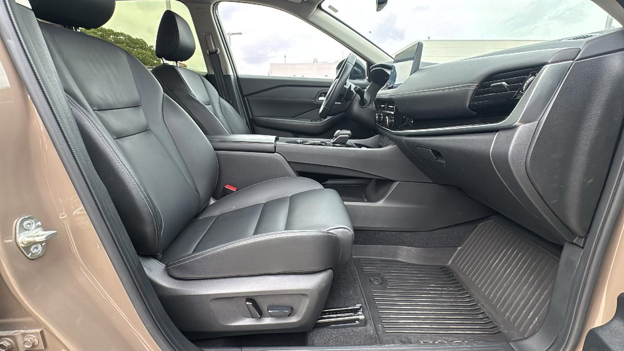 2024 Nissan Rogue SL  Selma TX