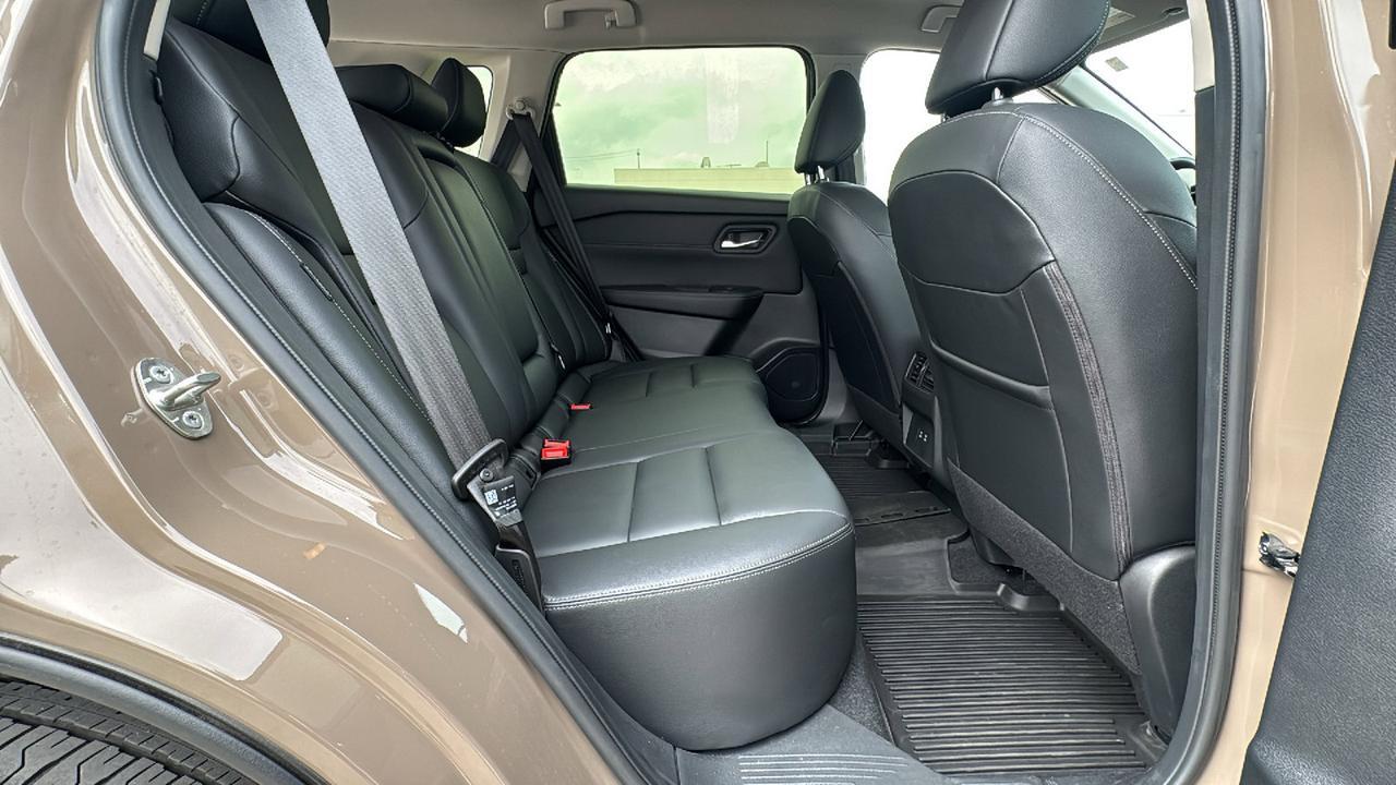 2024 Nissan Rogue SL  Selma TX