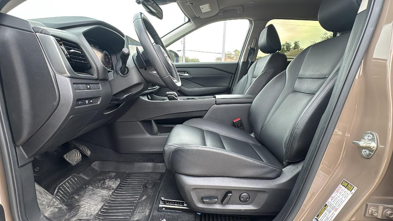 2024 Nissan Rogue SL  Selma TX