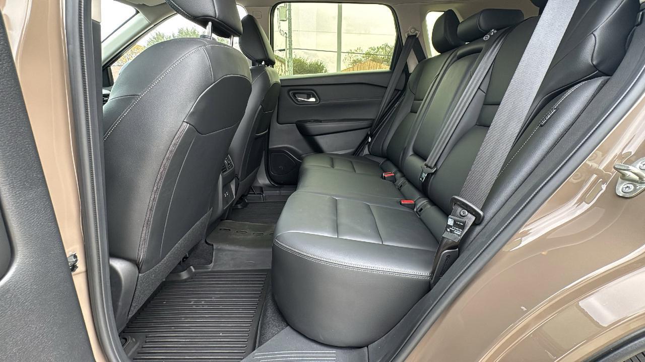 2024 Nissan Rogue SL  Selma TX