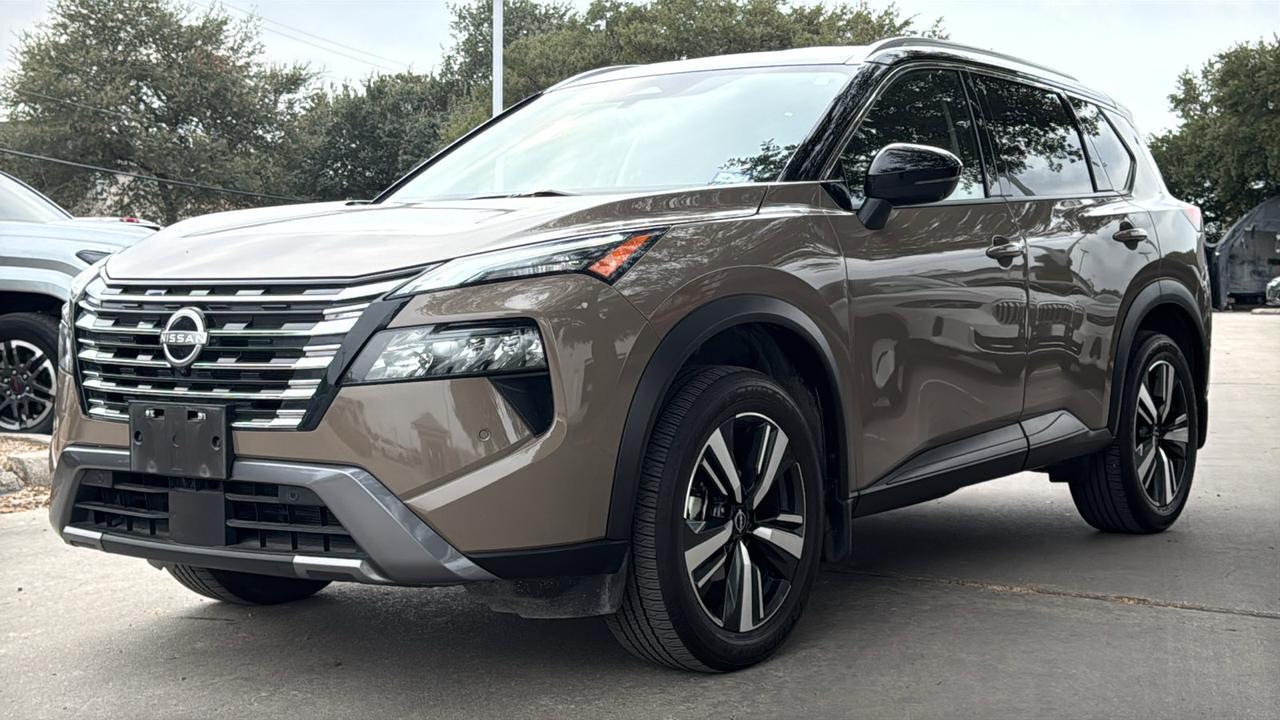 2024 Nissan Rogue SL  Selma TX