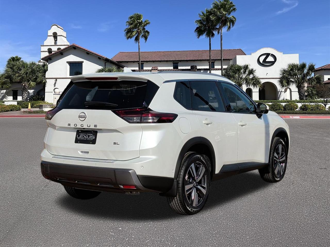 2024 Nissan Rogue SL