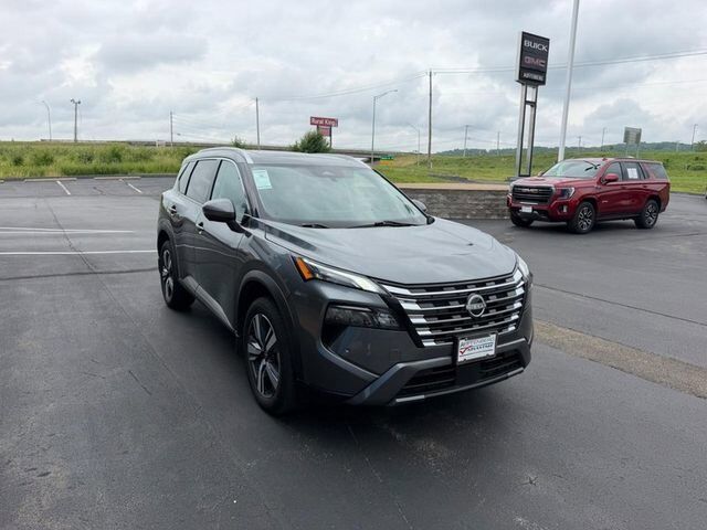 2024 Nissan Rogue SL Farmington MO