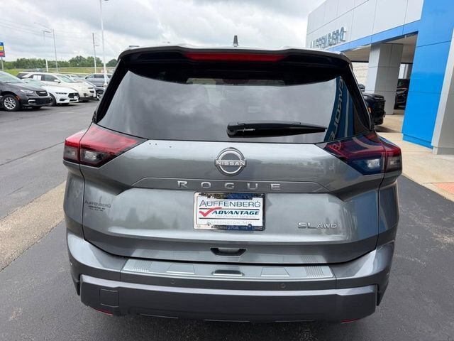 2024 Nissan Rogue SL Farmington MO