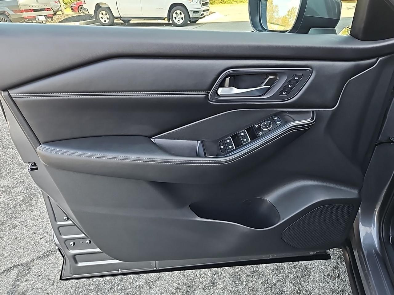 2024 Nissan Rogue SL Waldorf MD