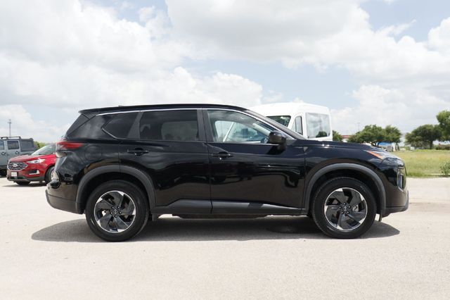 2024 Nissan Rogue SV Kerrville TX