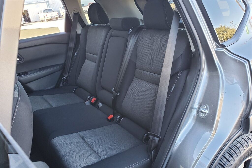 2024 Nissan Rogue SV Hondo TX