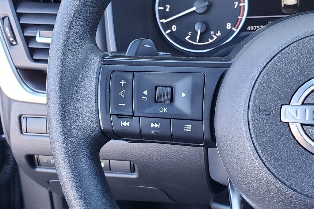 2024 Nissan Rogue SV Hondo TX