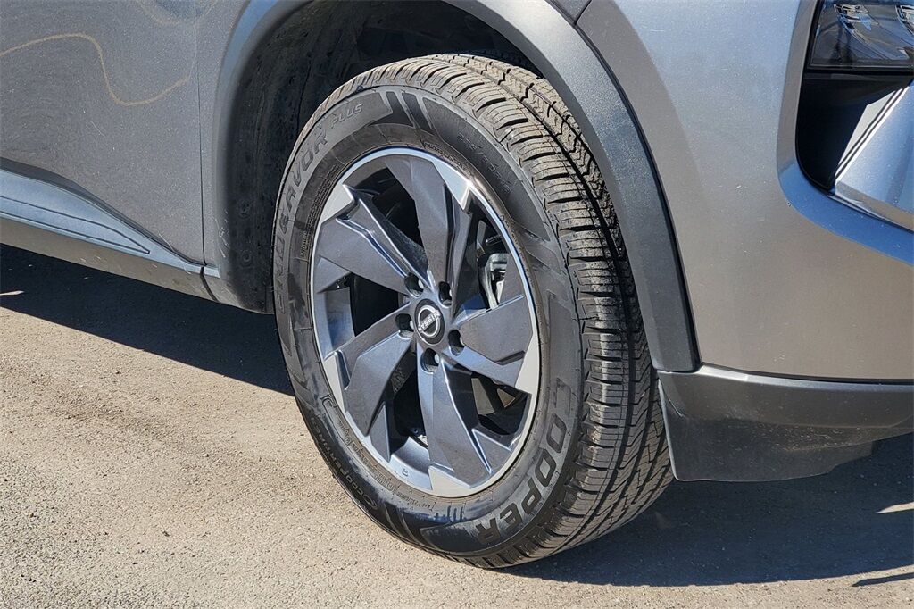 2024 Nissan Rogue SV Hondo TX