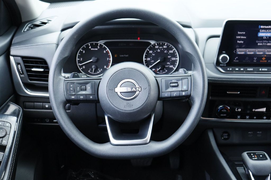 2024 Nissan Rogue SV Hondo TX