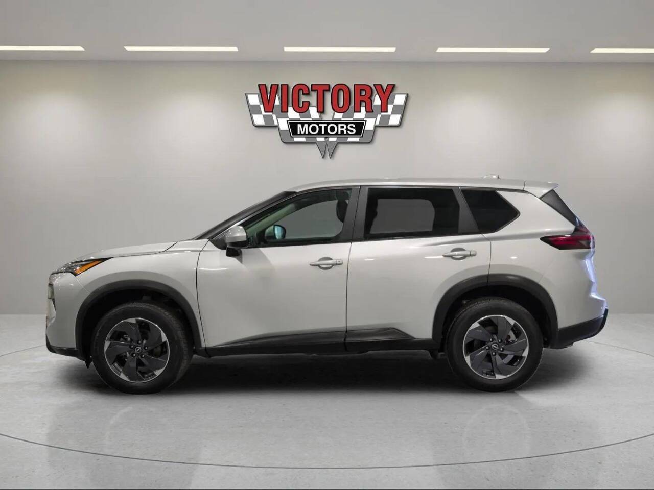 2024 Nissan Rogue SV 4dr Crossover Lake Orion MI