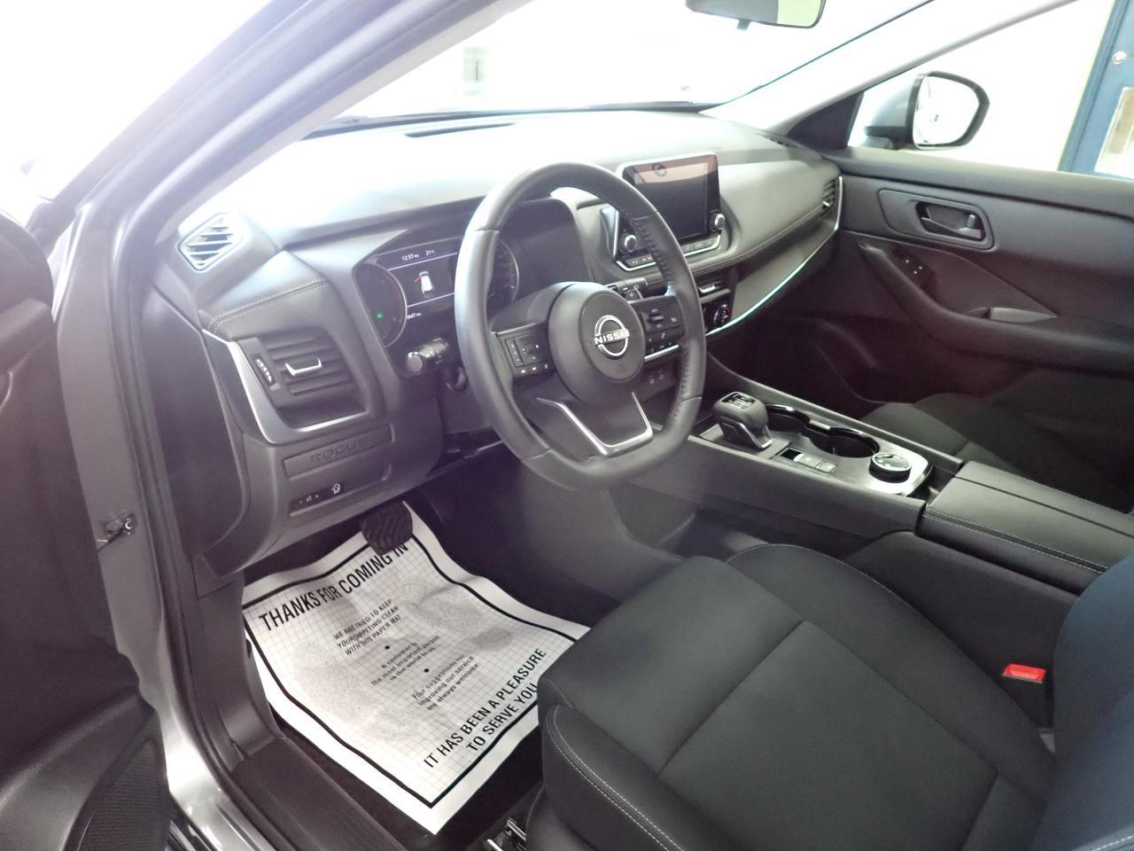 2024 Nissan Rogue SV AWD 4DR Listowel ON