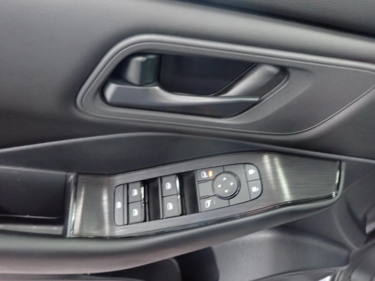 2024 Nissan Rogue SV AWD 4DR Listowel ON