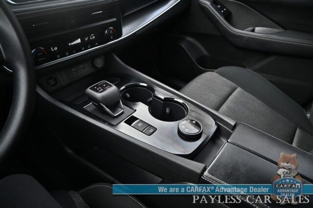 2024 Nissan Rogue SV / AWD / Auto Start / Power Premium Cloth Seats / Adaptive Cruise Control / Lane Departure & Blind Spot Alert / Apple CarPlay & Android Auto / Back Up Camera / Power Liftgate / 35 MPG / 1-Owner Anchorage AK