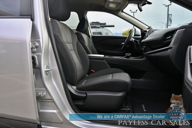 2024 Nissan Rogue SV / AWD / Auto Start / Power Premium Cloth Seats / Adaptive Cruise Control / Lane Departure & Blind Spot Alert / Apple CarPlay & Android Auto / Back Up Camera / Power Liftgate / 35 MPG / 1-Owner Anchorage AK