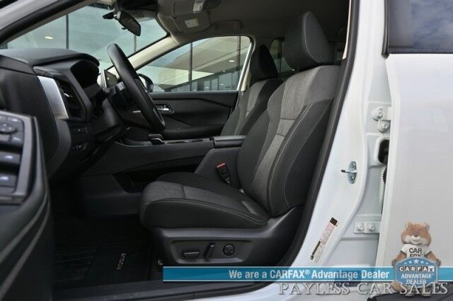 2024 Nissan Rogue SV / AWD / Auto Start / Pro Pilot Assist / Power Mirrors, Windows & Locks / Lane Departure & Blind Spot Alert / Apple CarPlay & Android Auto / Keyless Entry & Start / 35 MPG / 1-Owner Anchorage AK