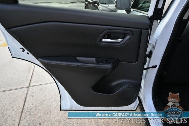 2024 Nissan Rogue SV / AWD / Auto Start / Pro Pilot Assist / Power Mirrors, Windows & Locks / Lane Departure & Blind Spot Alert / Apple CarPlay & Android Auto / Keyless Entry & Start / 35 MPG / 1-Owner Anchorage AK