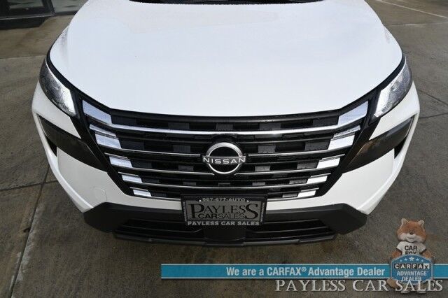 2024 Nissan Rogue SV / AWD / Auto Start / Pro Pilot Assist / Power Mirrors, Windows & Locks / Lane Departure & Blind Spot Alert / Apple CarPlay & Android Auto / Keyless Entry & Start / 35 MPG / 1-Owner Anchorage AK