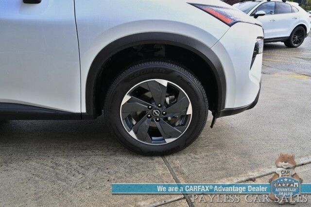 2024 Nissan Rogue SV / AWD / Auto Start / Pro Pilot Assist / Power Mirrors, Windows & Locks / Lane Departure & Blind Spot Alert / Apple CarPlay & Android Auto / Keyless Entry & Start / 35 MPG / 1-Owner Anchorage AK