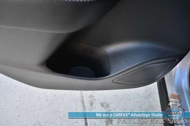 2024 Nissan Rogue SV / AWD / Auto Start / ProPilot Assist / Power Driver's Seat / Adaptive Cruise Control / Lane Departure & Blind Spot Alert / Apple CarPlay & Android Auto / Back Up Camera / Keyless Entry & Start / 35 MPG / 1-Owner Anchorage AK