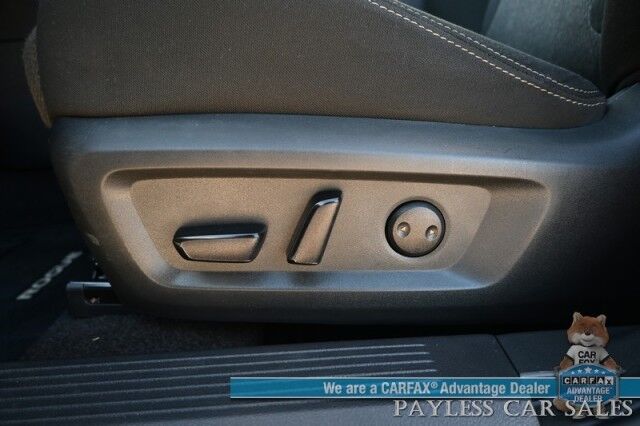 2024 Nissan Rogue SV / AWD / Auto Start / ProPilot Assist / Power Driver's Seat / Adaptive Cruise Control / Lane Departure & Blind Spot Alert / Apple CarPlay & Android Auto / Back Up Camera / Keyless Entry & Start / 35 MPG / 1-Owner Anchorage AK