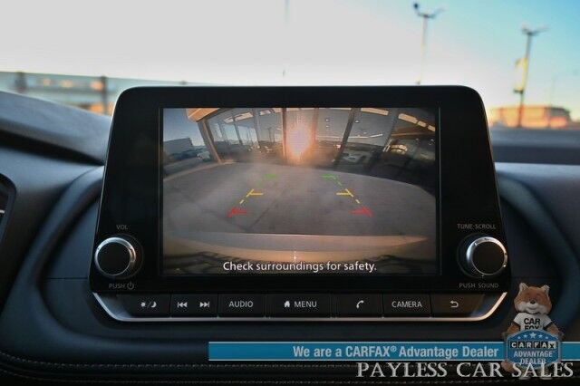 2024 Nissan Rogue SV / AWD / Auto Start / ProPilot Assist / Power Driver's Seat / Adaptive Cruise Control / Lane Departure & Blind Spot Alert / Apple CarPlay & Android Auto / Back Up Camera / Keyless Entry & Start / 35 MPG / 1-Owner Anchorage AK