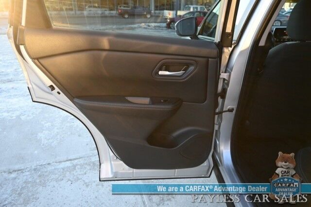 2024 Nissan Rogue SV / AWD / Auto Start / ProPilot Assist / Power Driver's Seat / Adaptive Cruise Control / Lane Departure & Blind Spot Alert / Apple CarPlay & Android Auto / Back Up Camera / Keyless Entry & Start / 35 MPG / 1-Owner Anchorage AK