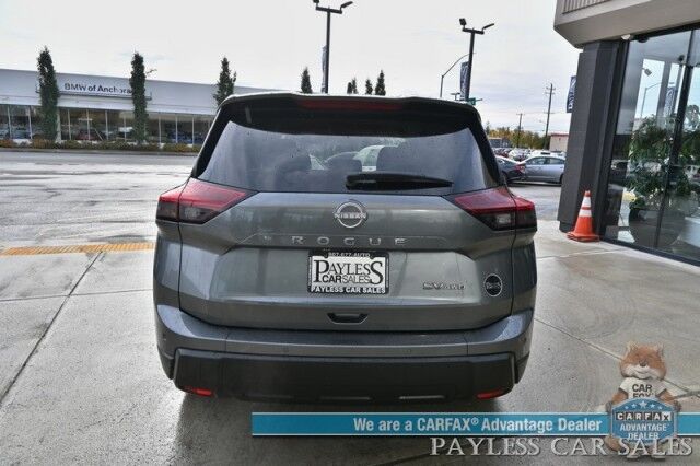 2024 Nissan Rogue SV / AWD / AutoStart / ProPilot Assist / Power Driver's Seat / Power Locks, Windows & Mirrors / Lane Departure & Blind Spot Alert / Apple CarPlay & Android Auto / Keyless Entry & Start / 35 MPG / 1-Owner Anchorage AK