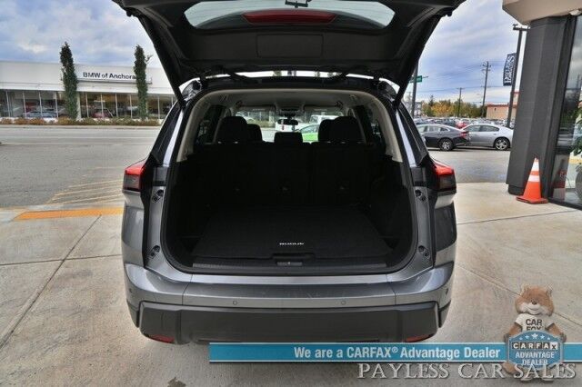 2024 Nissan Rogue SV / AWD / AutoStart / ProPilot Assist / Power Driver's Seat / Power Locks, Windows & Mirrors / Lane Departure & Blind Spot Alert / Apple CarPlay & Android Auto / Keyless Entry & Start / 35 MPG / 1-Owner Anchorage AK
