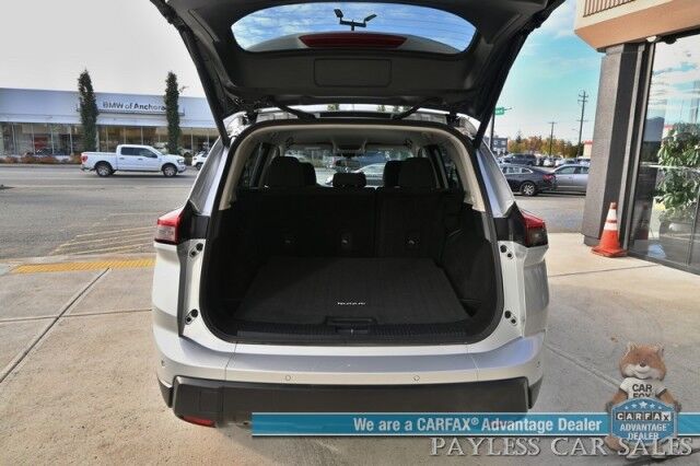 2024 Nissan Rogue SV / AWD / AutoStart / ProPilot Assist / Power Driver's Seat / Power Locks, Windows & Mirrors / Lane Departure & Blind Spot Alert / Apple CarPlay & Android Auto / Keyless Entry & Start / 35 MPG / 1-Owner Anchorage AK