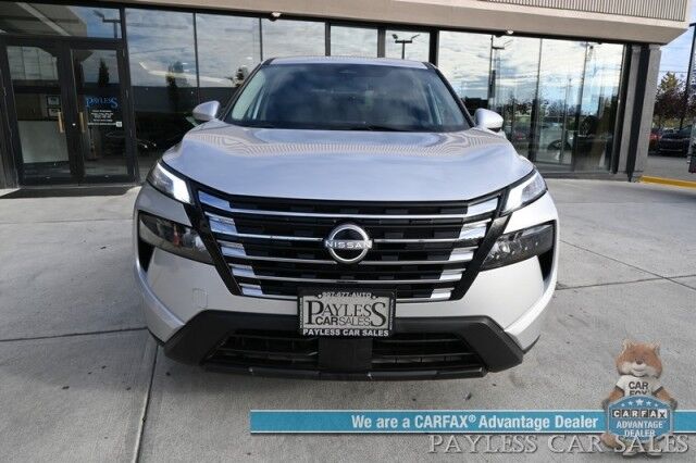 2024 Nissan Rogue SV / AWD / AutoStart / ProPilot Assist / Power Driver's Seat / Power Locks, Windows & Mirrors / Lane Departure & Blind Spot Alert / Apple CarPlay & Android Auto / Keyless Entry & Start / 35 MPG / 1-Owner Anchorage AK