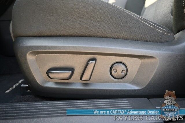 2024 Nissan Rogue SV / AWD / AutoStart / ProPilot Assist / Power Driver's Seat / Power Locks, Windows & Mirrors / Lane Departure & Blind Spot Alert / Apple CarPlay & Android Auto / Keyless Entry & Start / 35 MPG / 1-Owner Anchorage AK