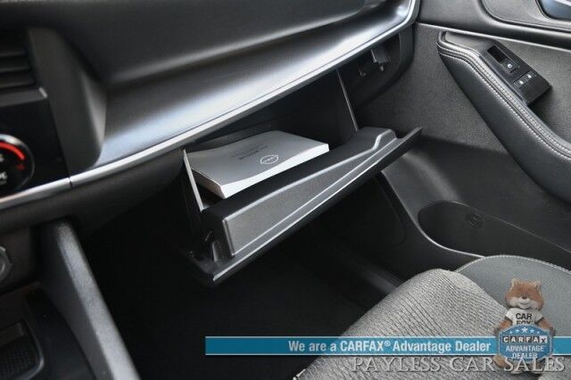 2024 Nissan Rogue SV / AWD / AutoStart / ProPilot Assist / Power Driver's Seat / Power Locks, Windows & Mirrors / Lane Departure & Blind Spot Alert / Apple CarPlay & Android Auto / Keyless Entry & Start / 35 MPG / 1-Owner Anchorage AK