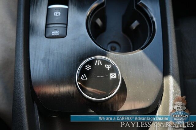 2024 Nissan Rogue SV / AWD / AutoStart / ProPilot Assist / Power Driver's Seat / Power Locks, Windows & Mirrors / Lane Departure & Blind Spot Alert / Apple CarPlay & Android Auto / Keyless Entry & Start / 35 MPG / 1-Owner Anchorage AK